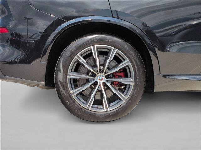 Used 2025 BMW X5 M60i AWD/4WD image 26