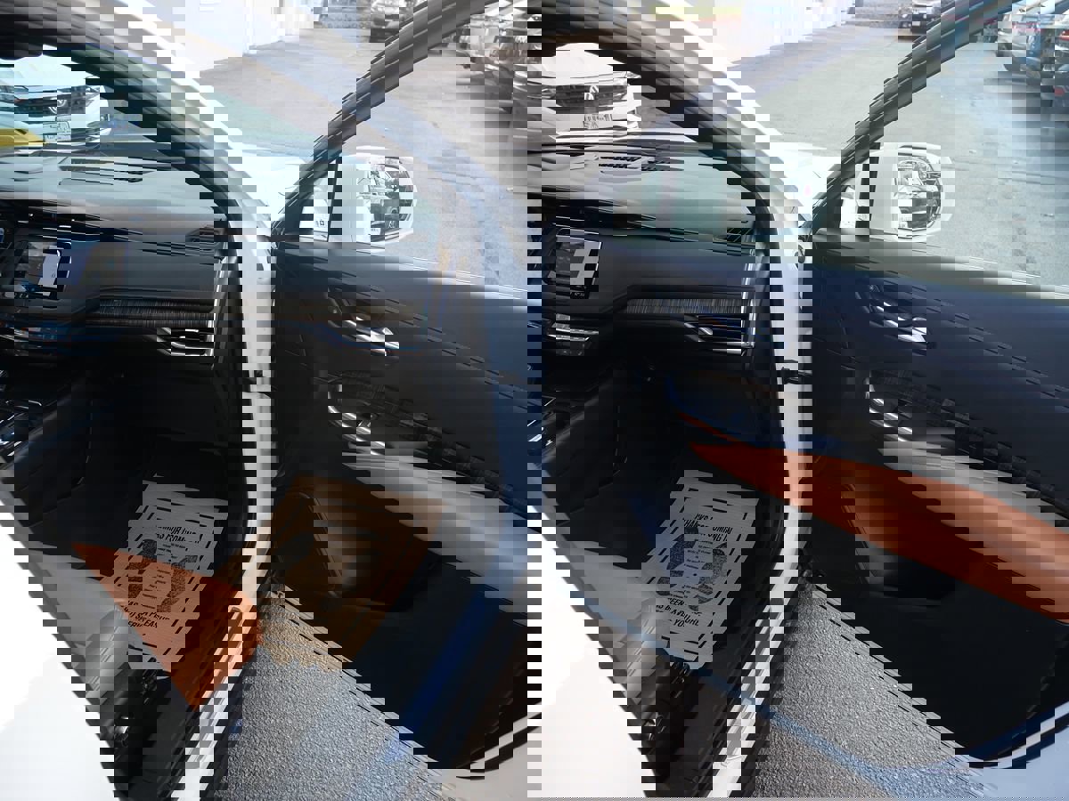 Used 2019 Cadillac XT4 Sport image 22