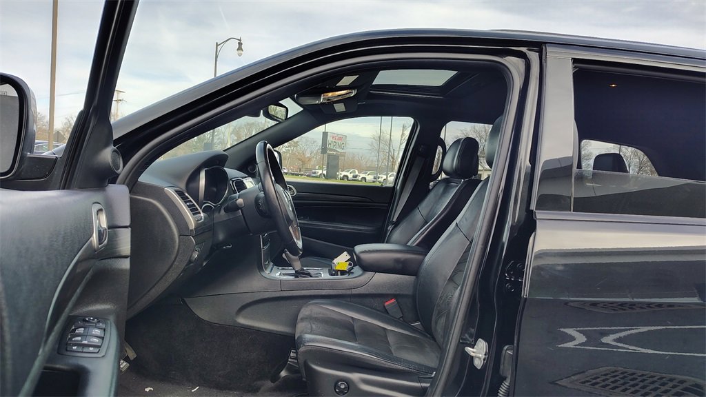 Used 2019 Jeep Grand Cherokee Altitude image 7