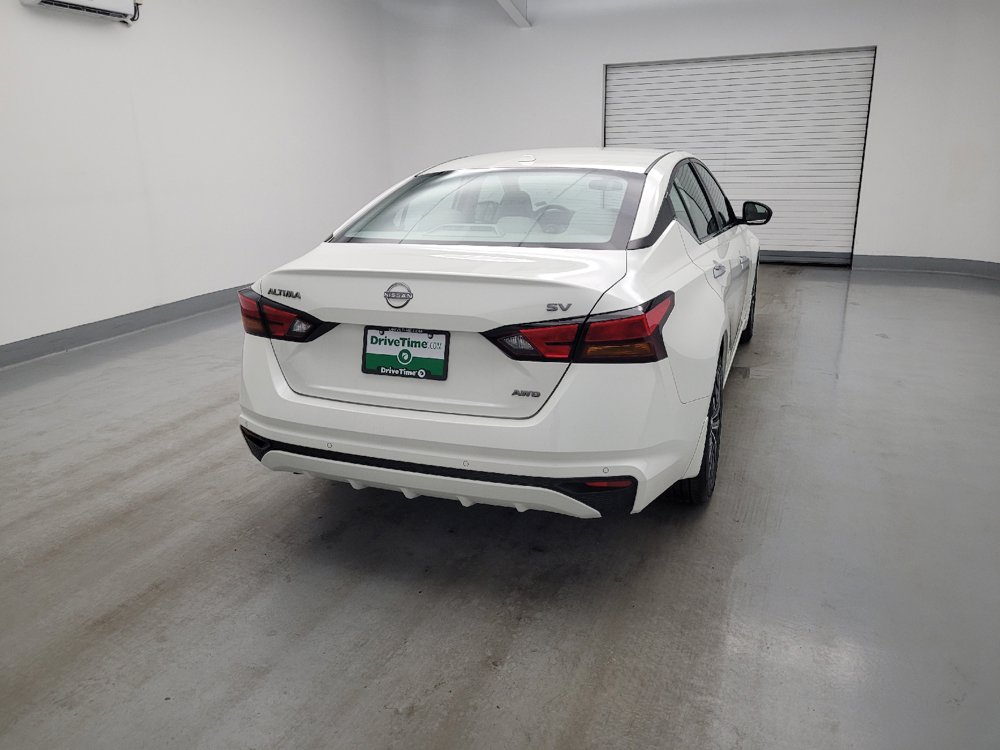 Used 2024 Nissan Altima 2.5 SV AWD/4WD image 7