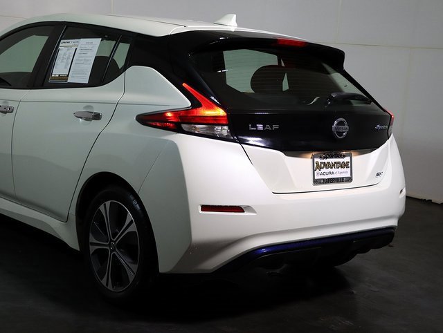 Used 2019 Nissan Leaf SV image 11