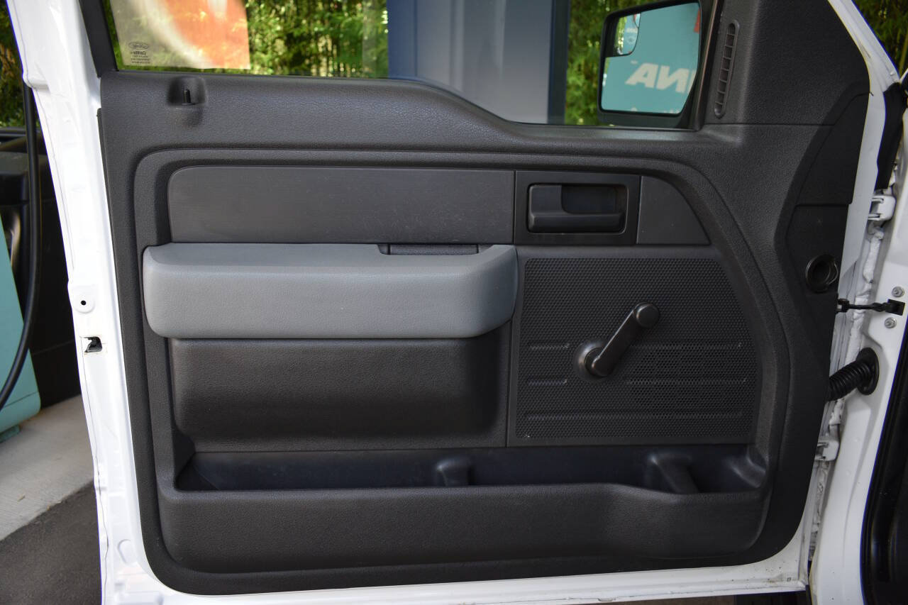 Used 2013 Ford F150 XL w/ Trailer Tow Pkg RWD image 11