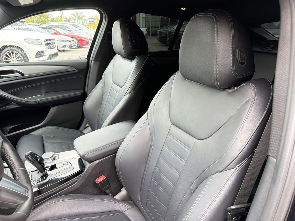 Used 2020 BMW X4 xDrive30i w/ M Sport Package 2 AWD/4WD image 23