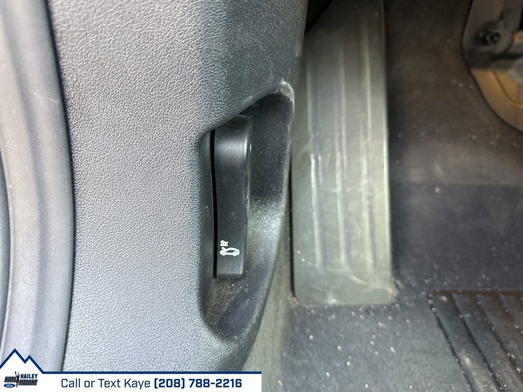 Used 2025 BMW 228i xDrive w/ M Sport Package image 19