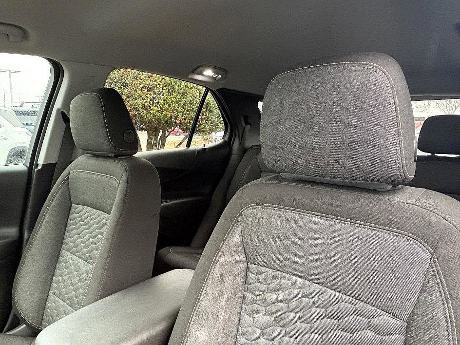 Used 2019 Chevrolet Equinox LT image 18
