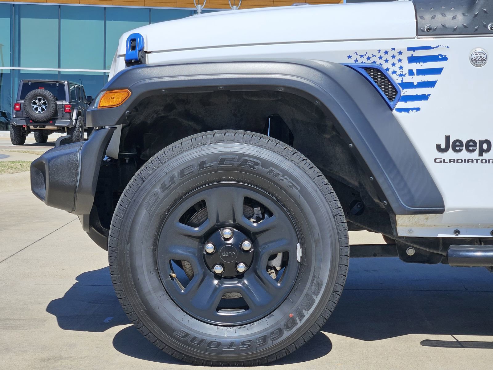 Used 2020 Jeep Gladiator Sport AWD/4WD image 11