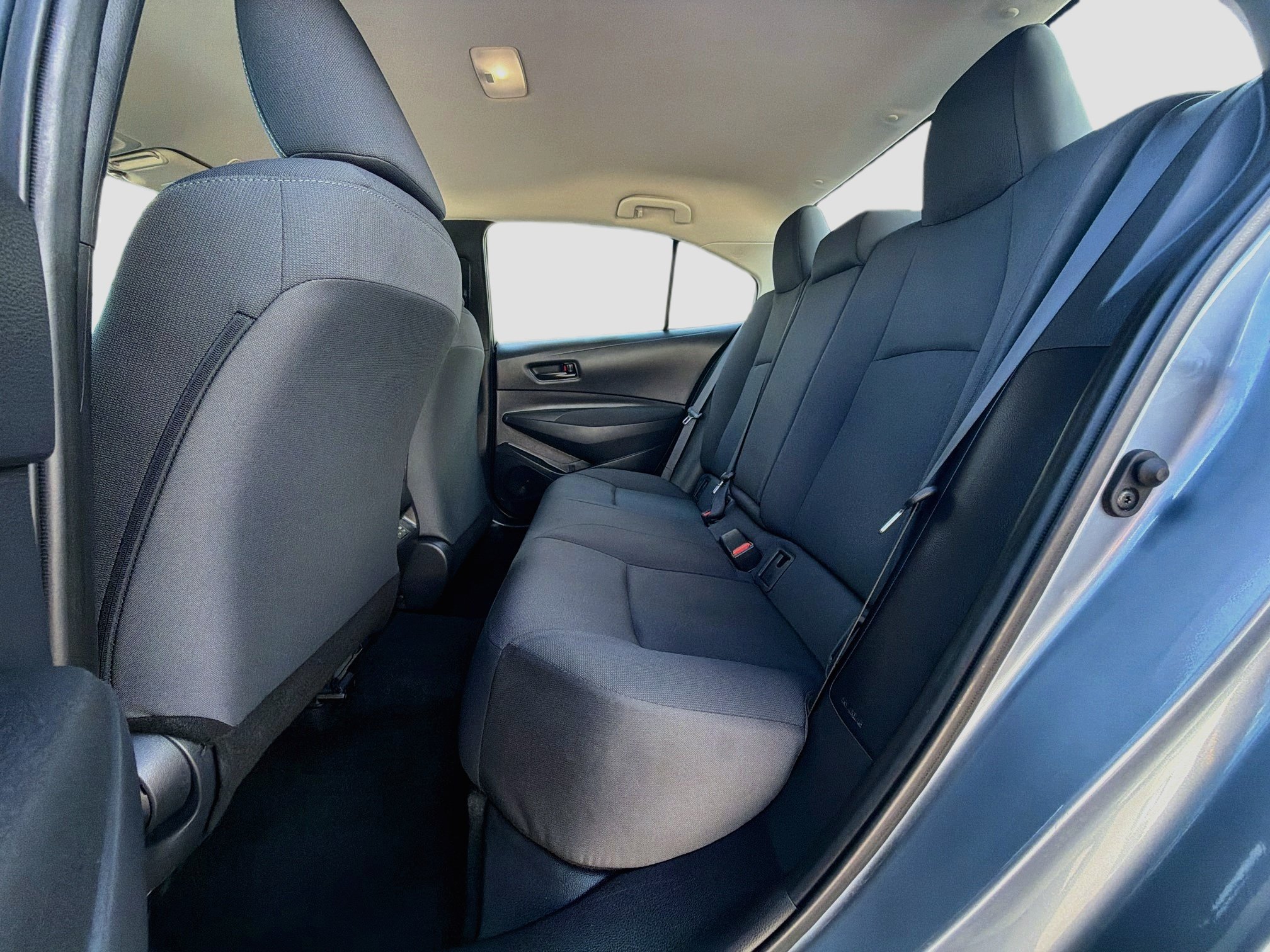 Used 2025 Toyota Corolla LE FWD image 25