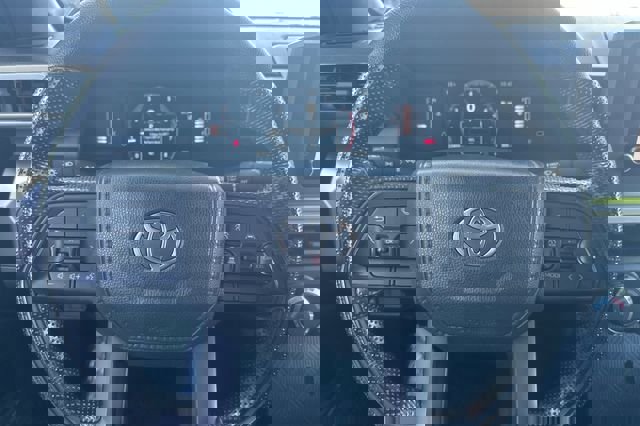 Used 2025 Toyota Tacoma SR5 image 26