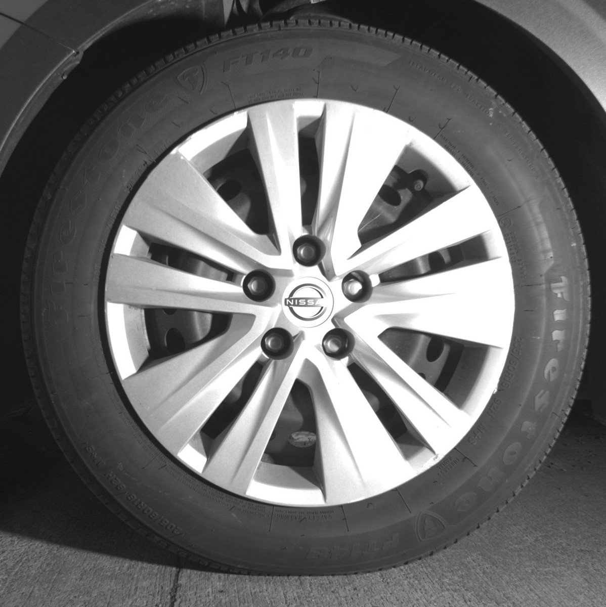 Used 2025 Nissan Sentra S image 12