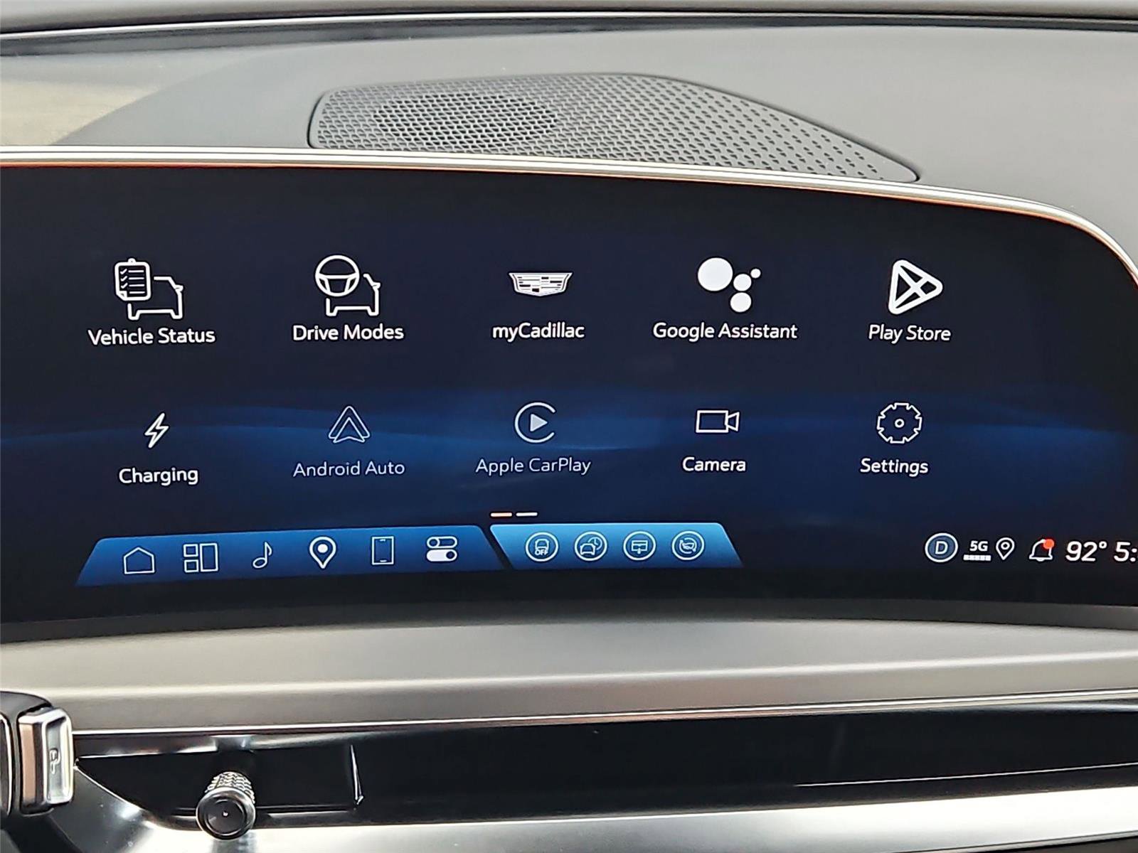 New 2026 Cadillac Lyriq Luxury w/ LPO, Floor Liner Package AWD/4WD image 15