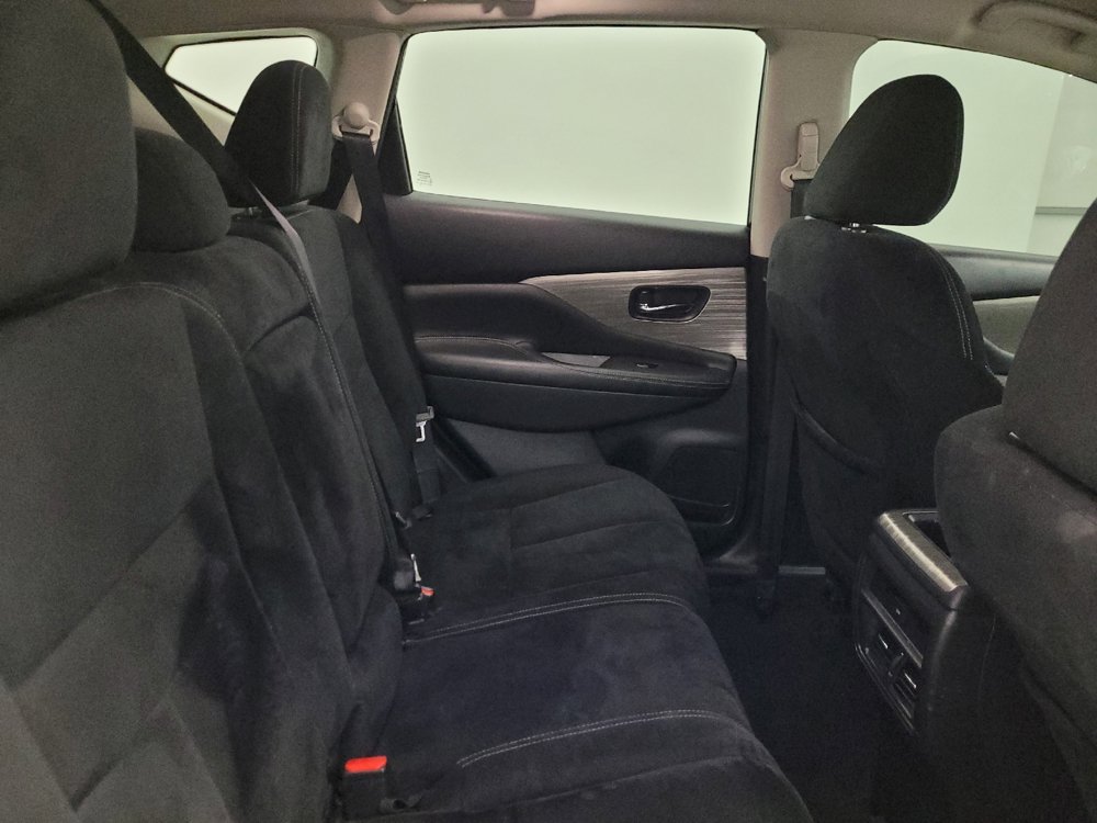 Used 2018 Nissan Murano S FWD image 19
