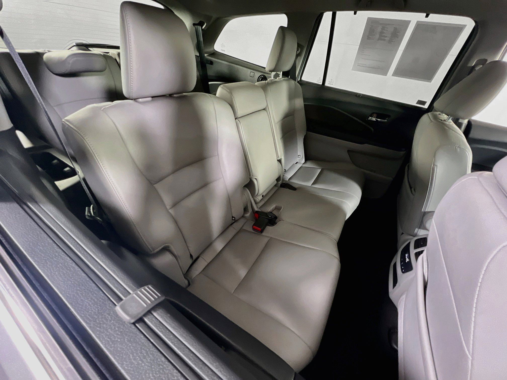 Used 2021 Honda Pilot EX-L image 27