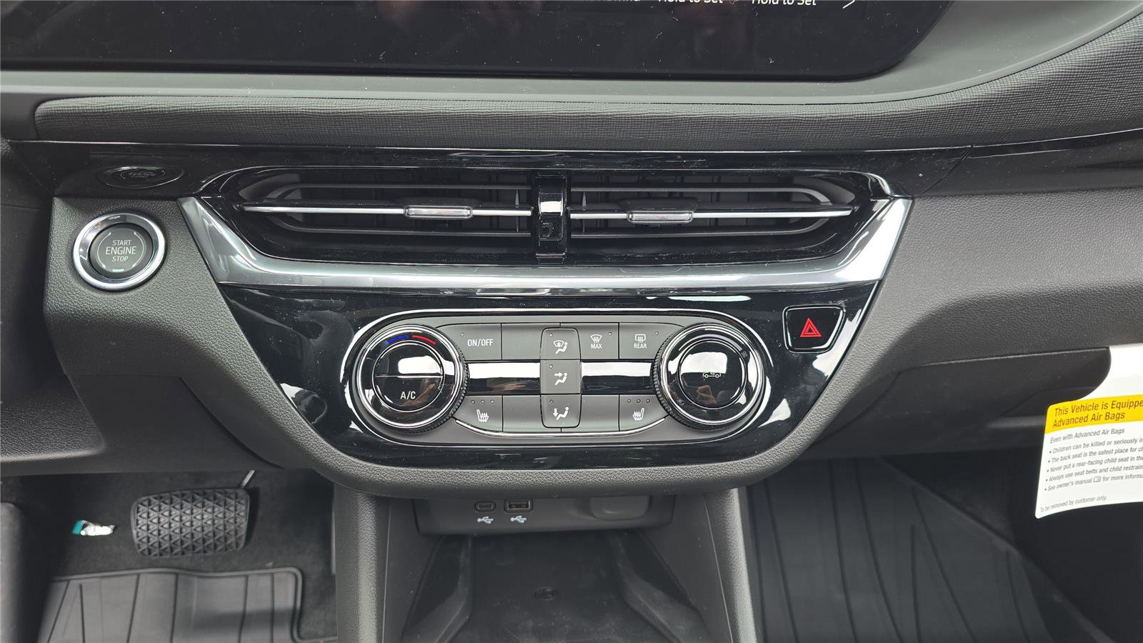 Used 2025 Buick Envista Sport Touring w/ Convenience I Package image 19