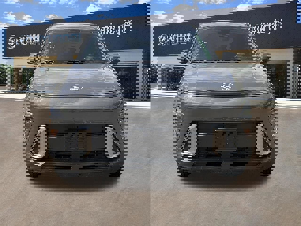 Used 2026 Hyundai Kona SE FWD image 7