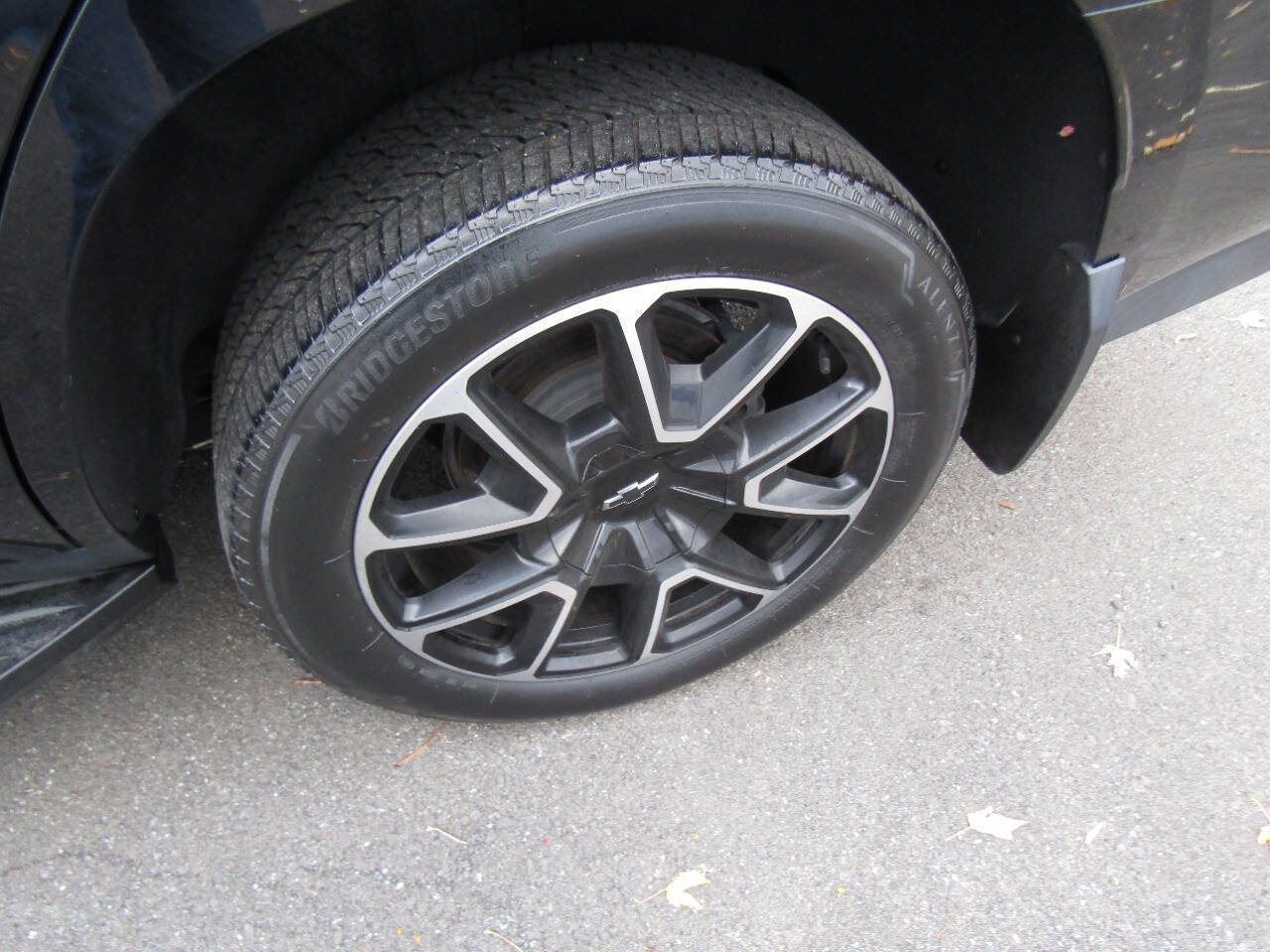 Used 2021 Chevrolet Tahoe RST AWD/4WD image 39