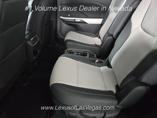 New 2026 Lexus TX 500h AWD image 8
