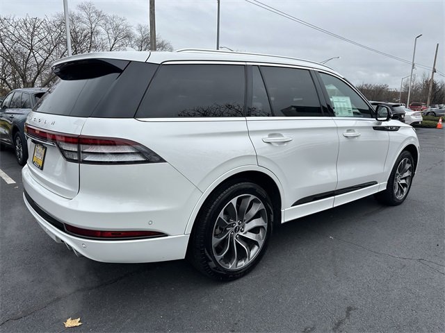Certified 2023 Lincoln Aviator Grand Touring w/ Elements Package Plus image 5