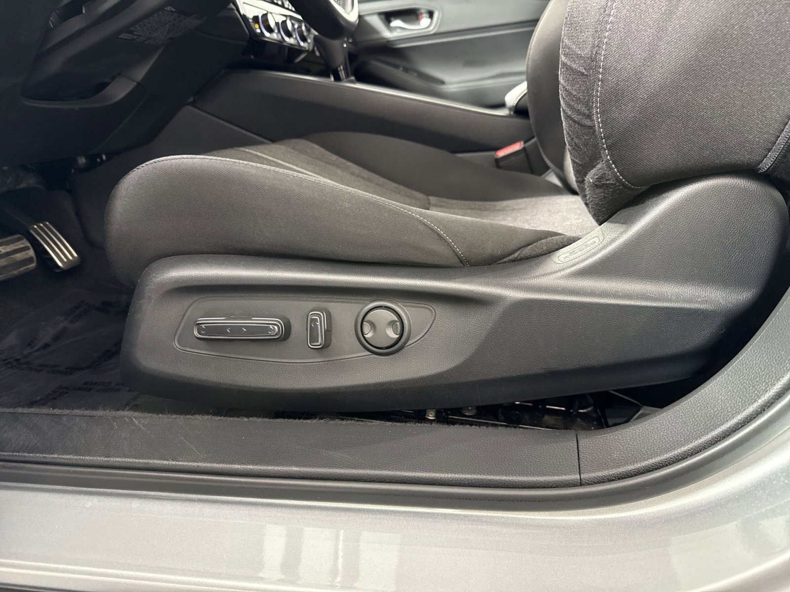 Used 2024 Honda Accord Sport image 14