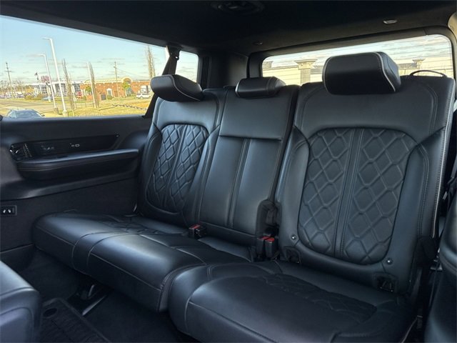 Used 2024 Jeep Grand Wagoneer L Series III image 10