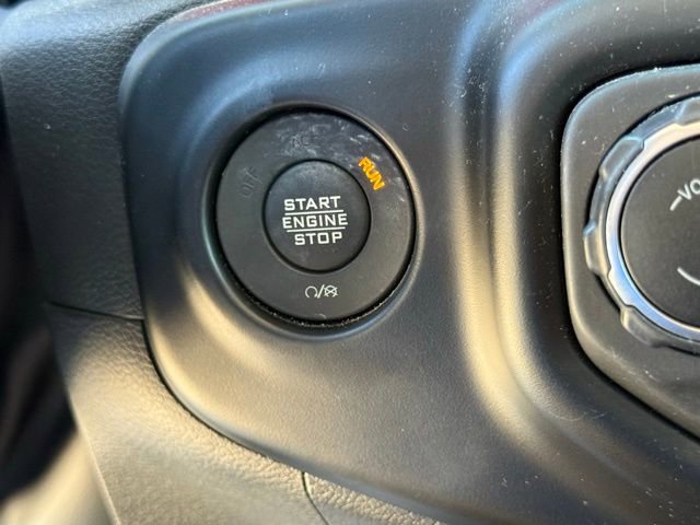 Used 2022 Jeep Gladiator Rubicon w/ Cold Weather Group AWD/4WD image 36