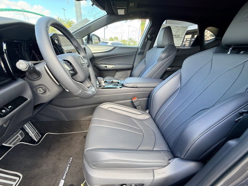 New 2026 Lexus NX 450h+ F Sport image 5