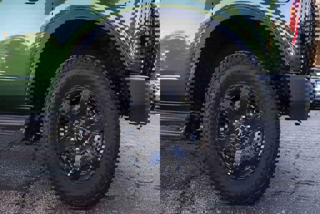 New 2025 Ford Bronco Outer Banks image 10