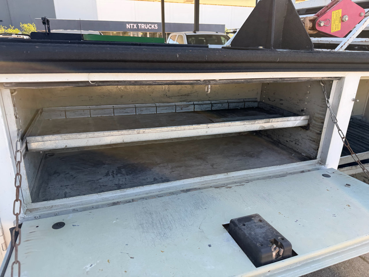 Used 2018 RAM 3500 Tradesman w/ Chrome Appearance Group image 37