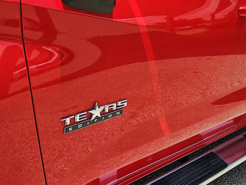 Used 2023 Chevrolet Silverado 1500 LT w/ Z71 Off-Road Package AWD/4WD image 11