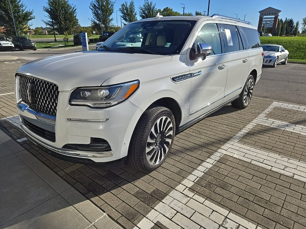 Used 2022 Lincoln Navigator L Black Label AWD/4WD image 1