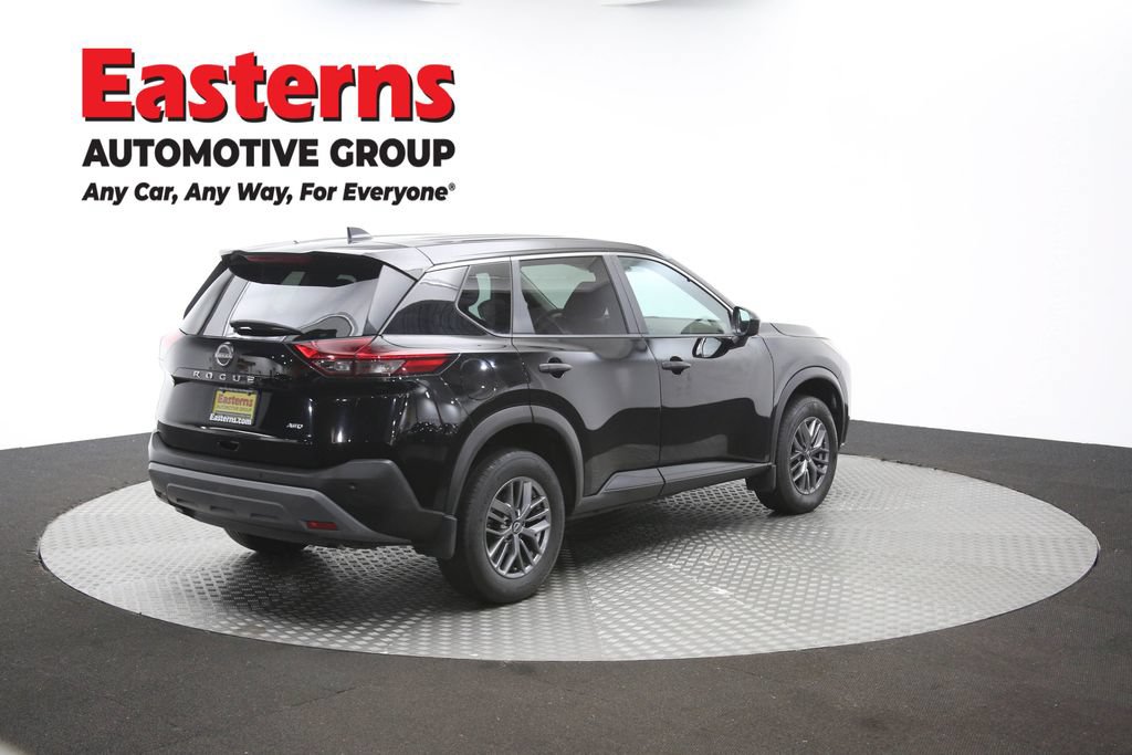 Used 2023 Nissan Rogue S AWD/4WD image 36