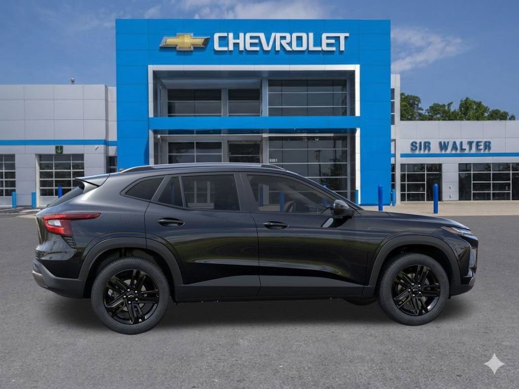 New 2026 Chevrolet Trax ACTIV w/ Sunroof Package FWD image 6