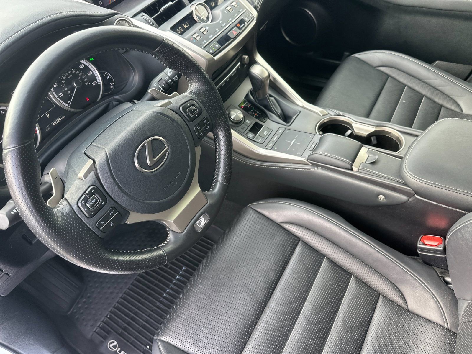 Used 2021 Lexus NX 300 F Sport w/ F Sport Premium Package image 10