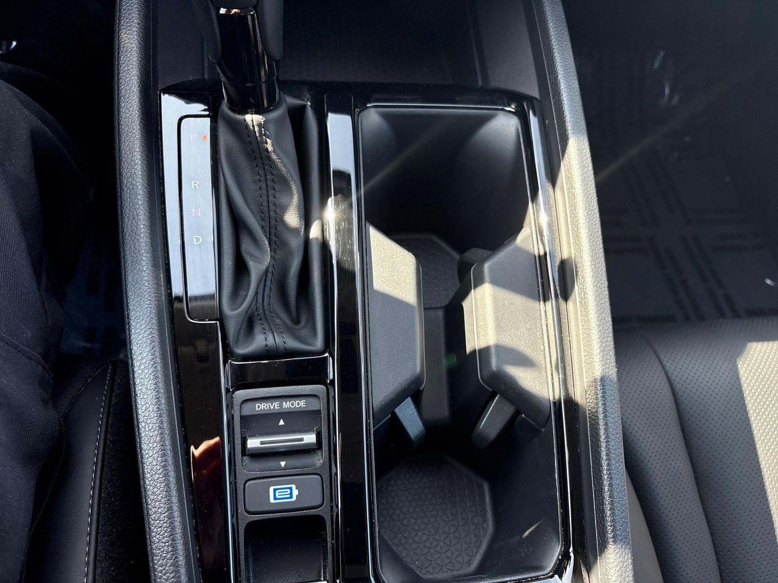 Used 2023 Honda Accord EX-L image 18