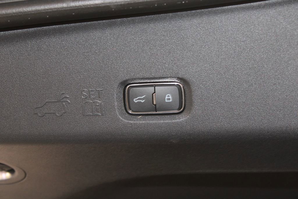 New 2026 Ford Expedition Max Platinum AWD/4WD image 18