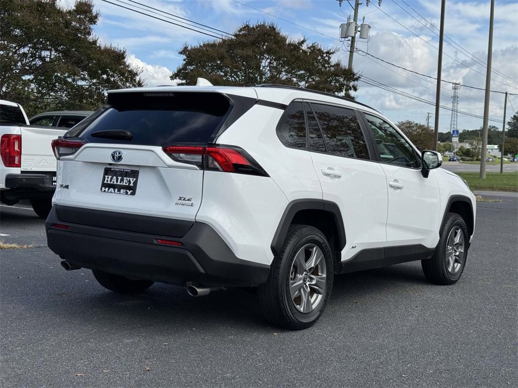 Used 2024 Toyota RAV4 XLE image 20