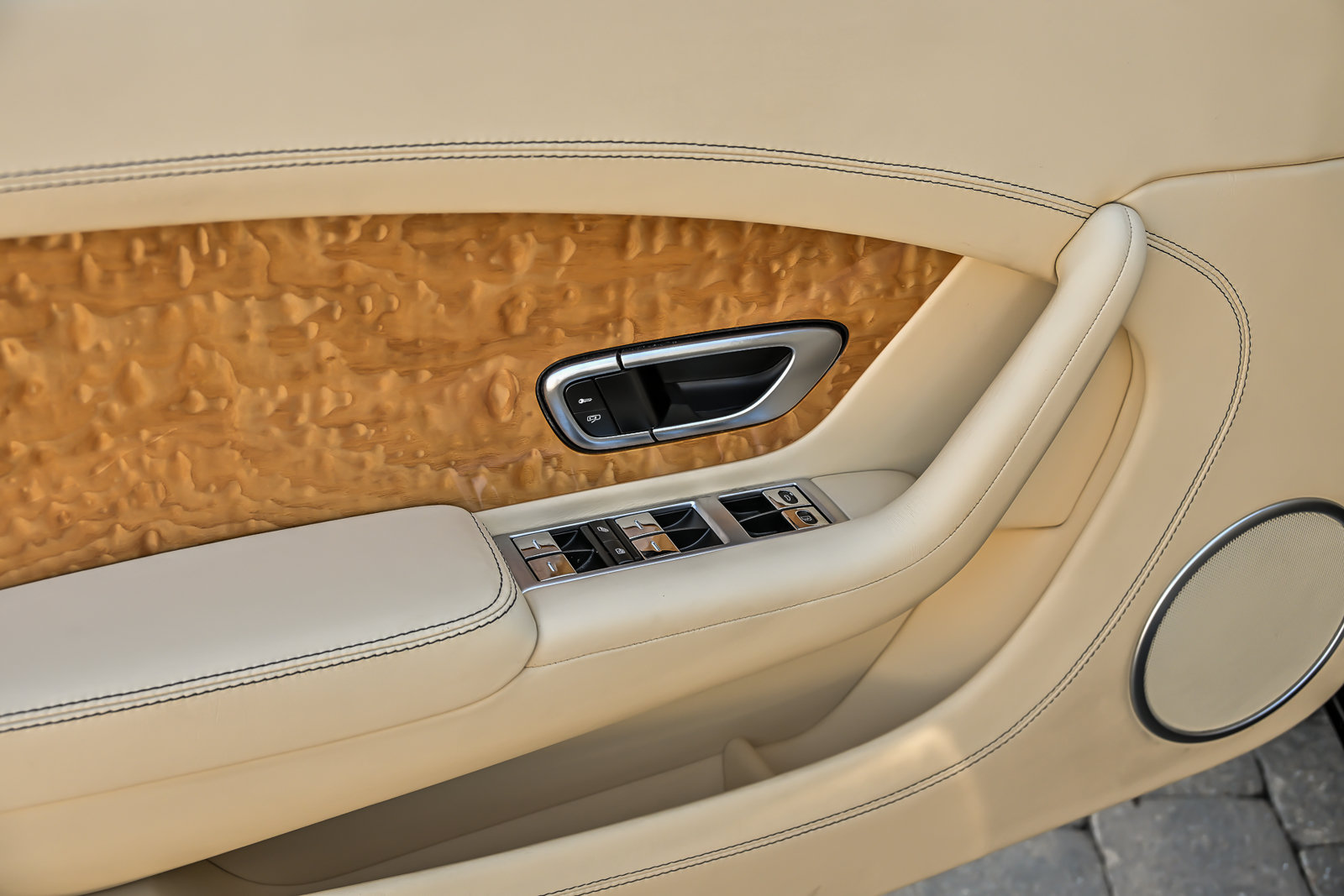 Used 2013 Bentley Continental GT AWD/4WD image 21