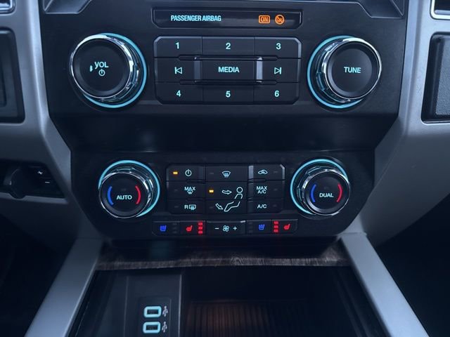 Used 2019 Ford F350 Lariat w/ Lariat Ultimate Package image 21