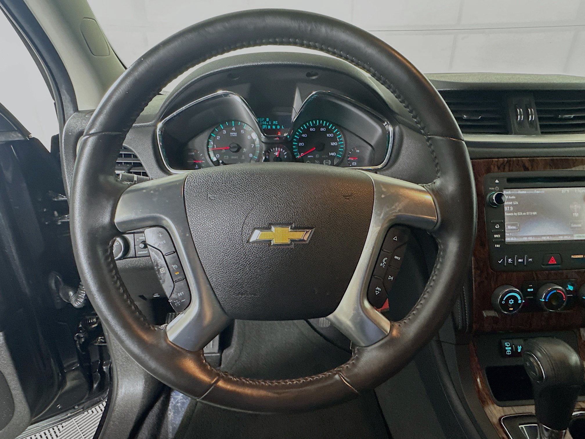 Used 2013 Chevrolet Traverse LT FWD image 15