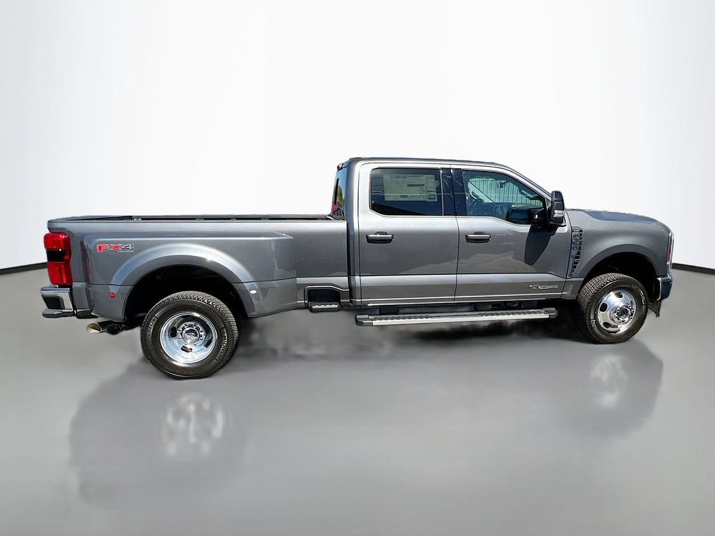 New 2026 Ford F350 Lariat AWD/4WD image 18