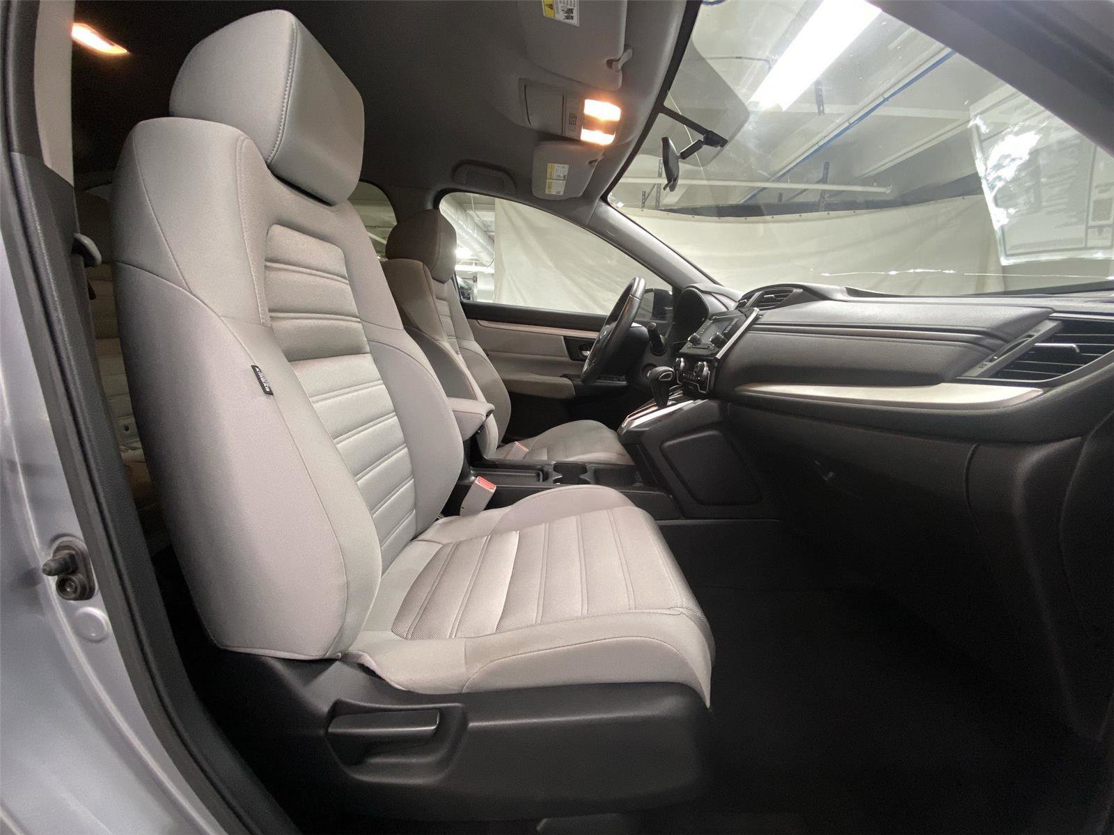 Used 2019 Honda CR-V LX image 28