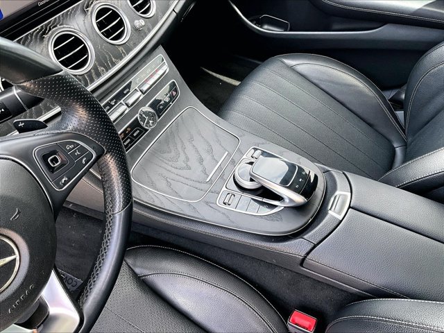 Used 2018 Mercedes-Benz E 300 image 15