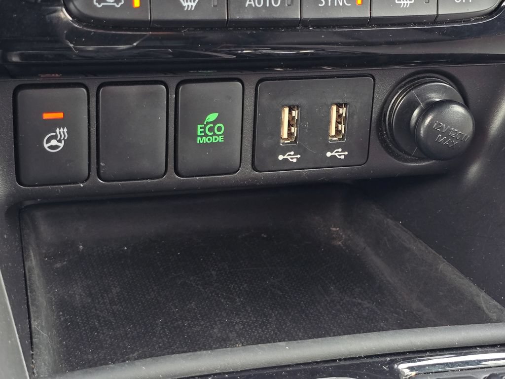 Used 2024 Mitsubishi Eclipse Cross SEL AWD/4WD image 22