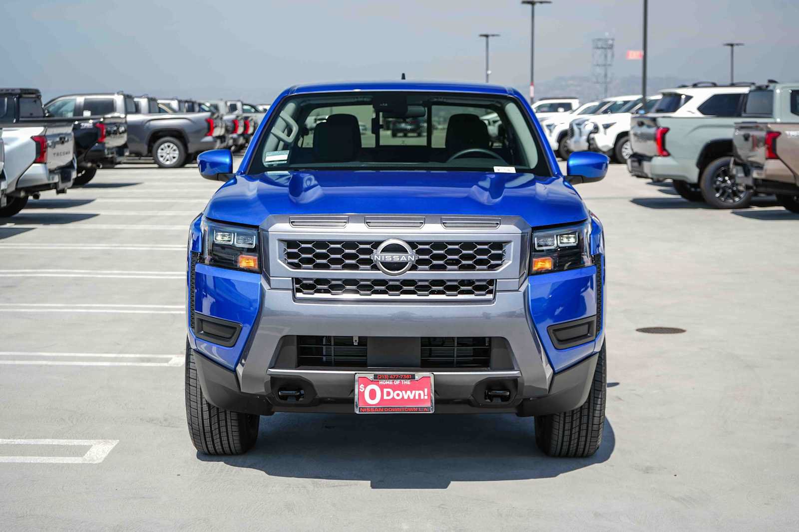 Used 2026 Nissan Frontier SV w/ Tow Package AWD/4WD image 2