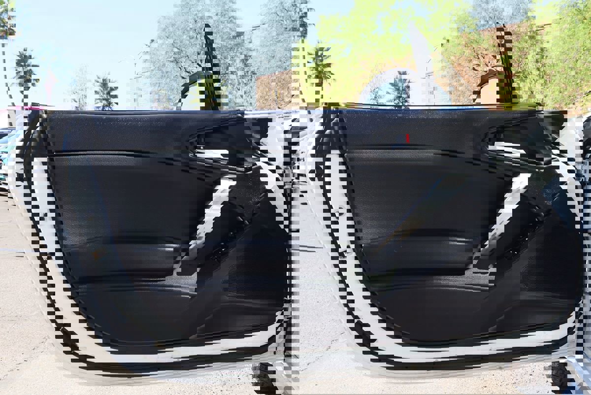 Used 2017 FIAT 124 Spider Abarth image 31