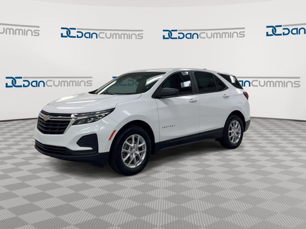 Used 2024 Chevrolet Equinox LS image 4