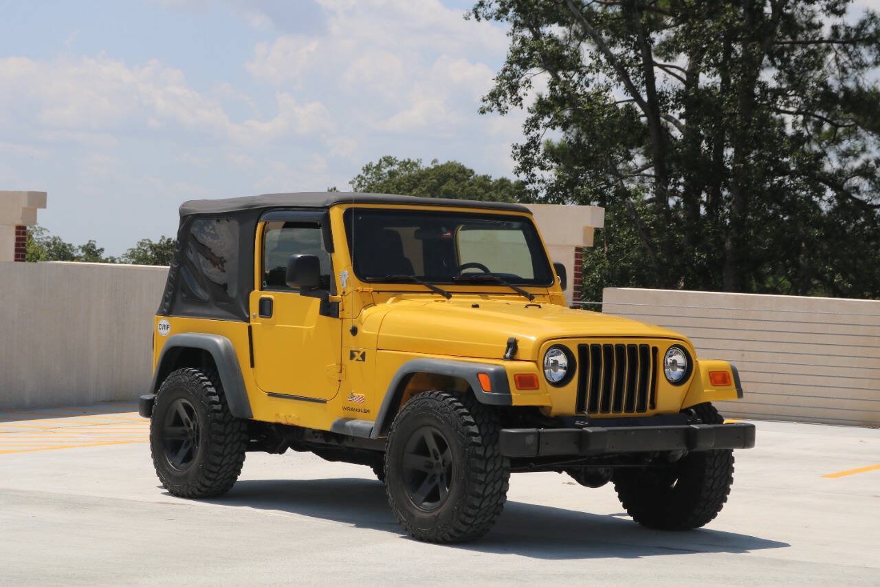 Used 2004 Jeep Wrangler X w/ Convenience Group AWD/4WD image 1