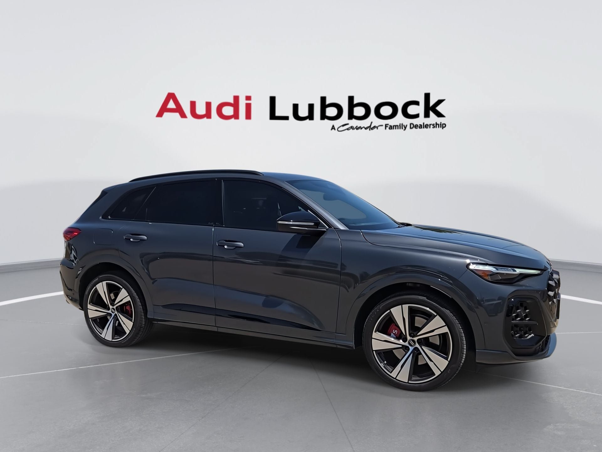 Certified 2025 Audi SQ5 Premium Plus AWD/4WD image 9