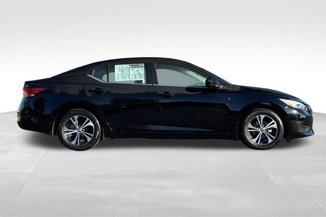 Used 2022 Nissan Sentra SV image 3
