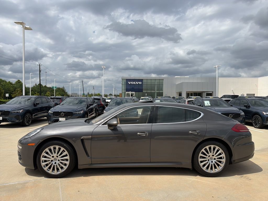 Used 2014 Porsche Panamera S RWD image 2