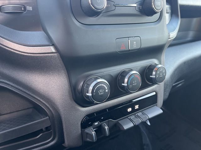 Used 2024 RAM 3500 Tradesman w/ Chrome Appearance Group image 26